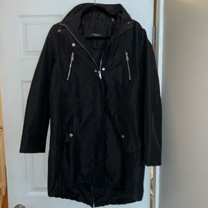 KENNETH COLE LONG RAIN JACKET SIZE MEDIUM WOMENS